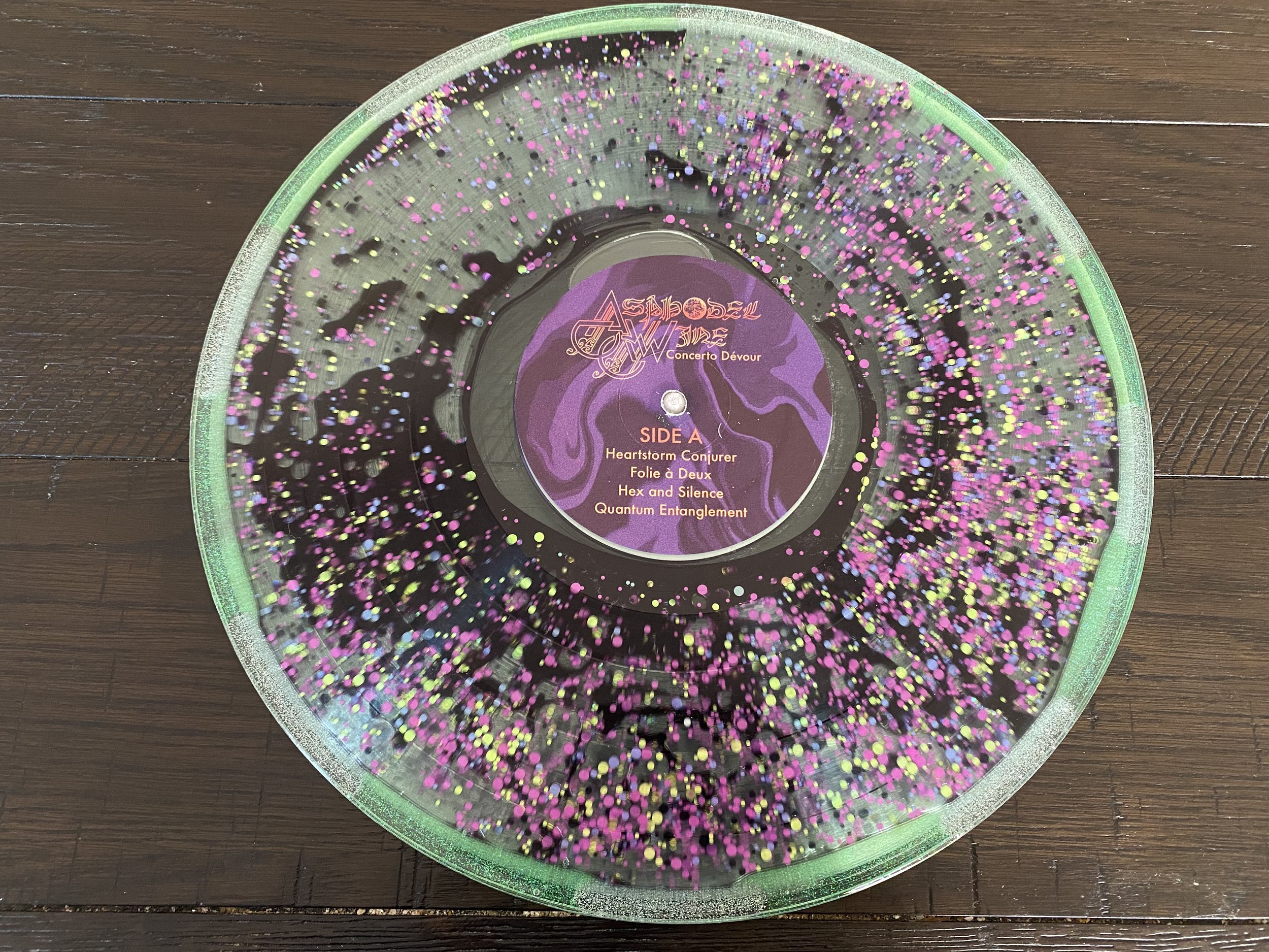 Void Tripper - Dopefiend :: Liquid Filled Record by Dream Division